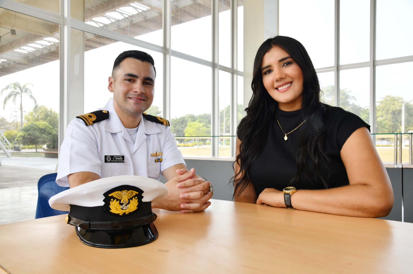 Escuela naval como universidad